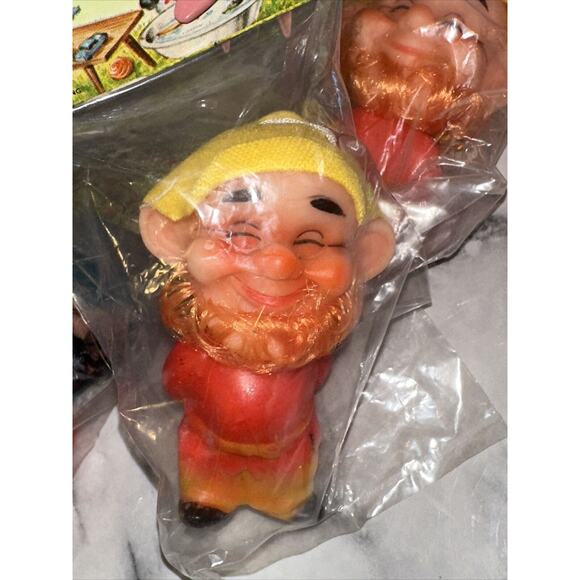 NEW Vintage 4 Plastic Elf Gnome Dwarves Ornaments 1960s 3" Squish Toys Hong Kong - Picture 5 of 8